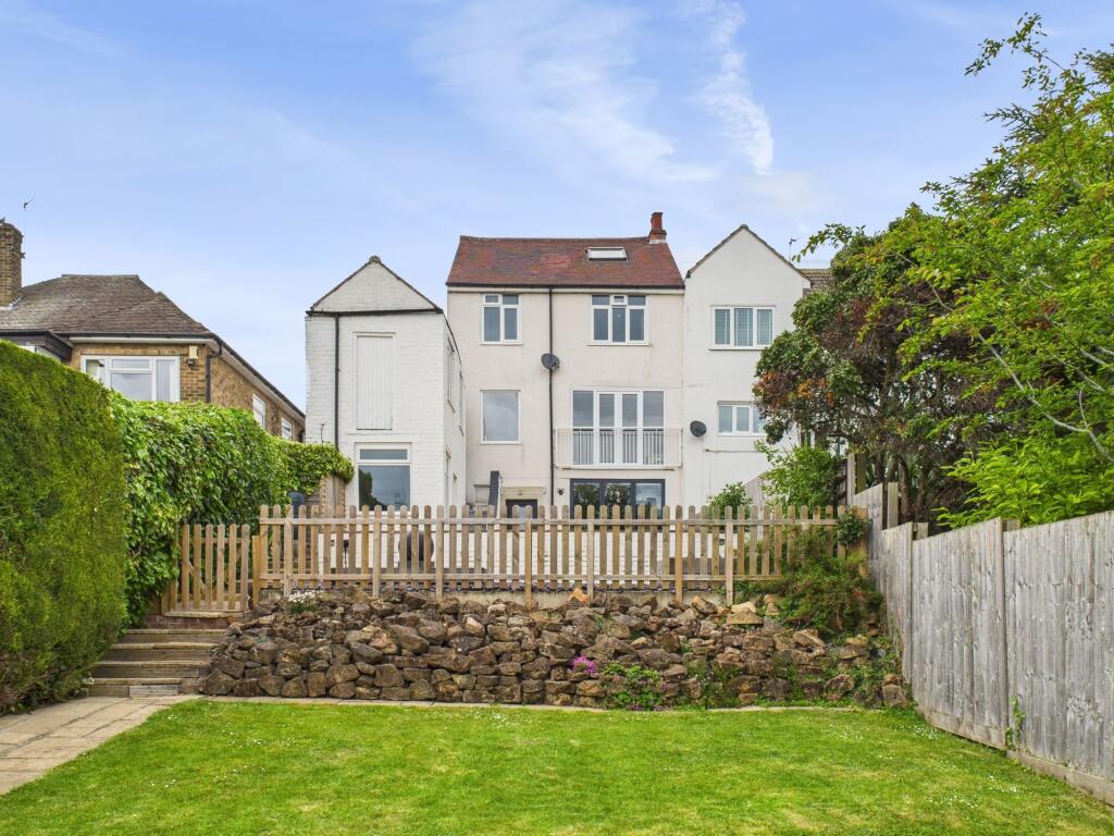 Main image of property: Oakdale Road, Carlton, Nottingham