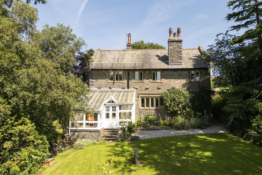 Main image of property: The Knoll, Horton In Ribblesdale
