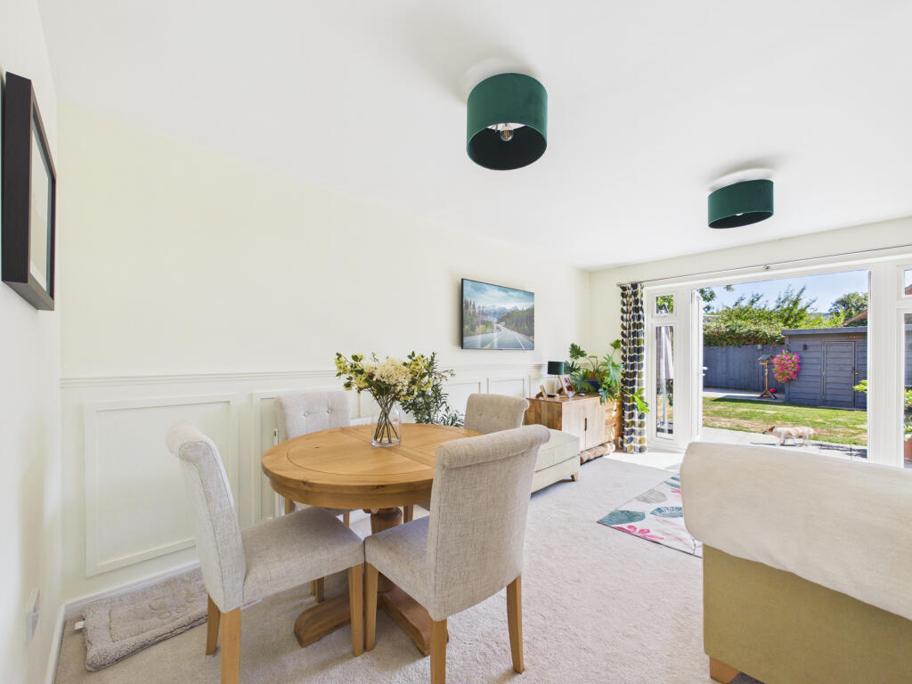 House in South Oxfordshire, Chinnor - View 5