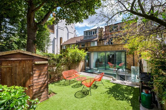 Main image of property: Huntingdon Street, London N1