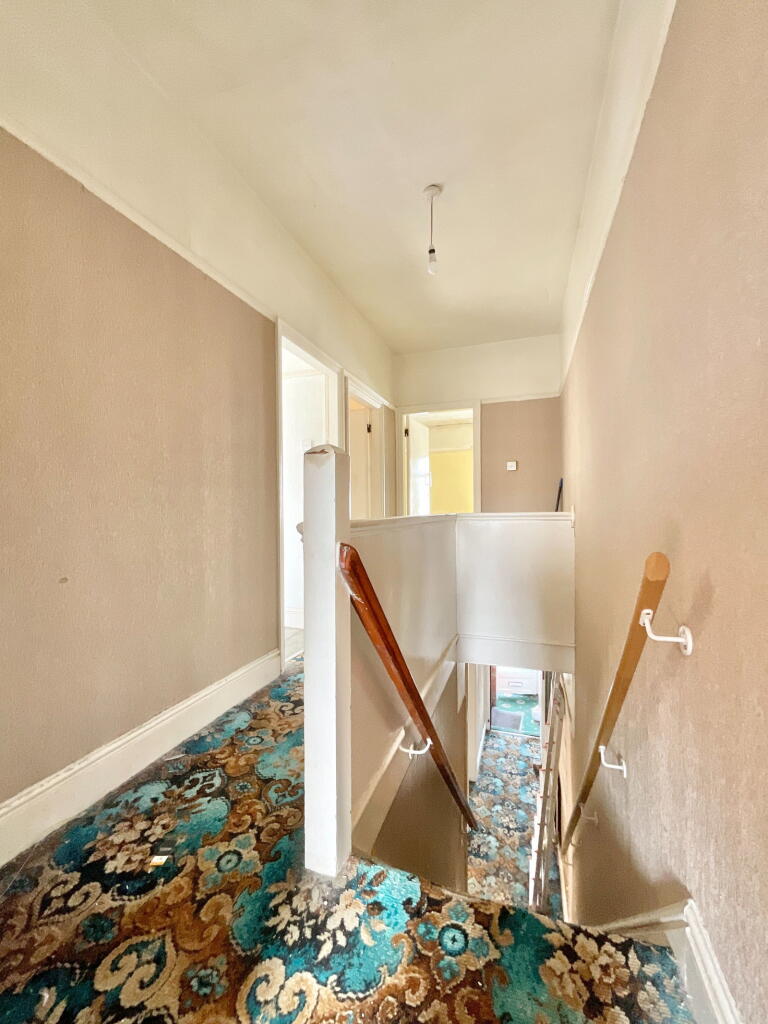 House in Sefton, Crossens - More