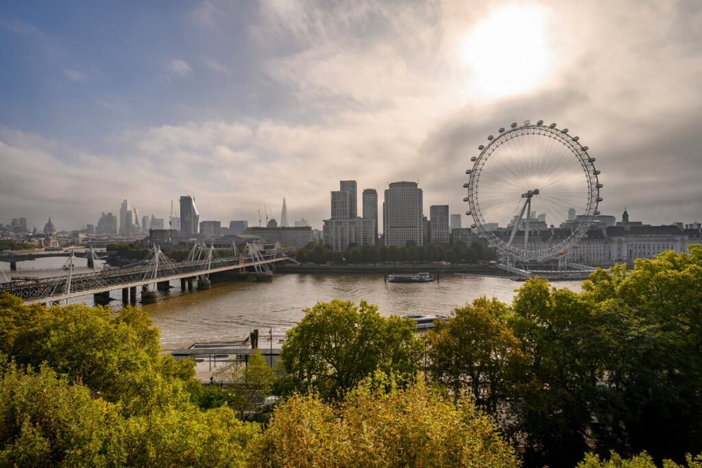 Apartment in London, City of Westminster - View 2