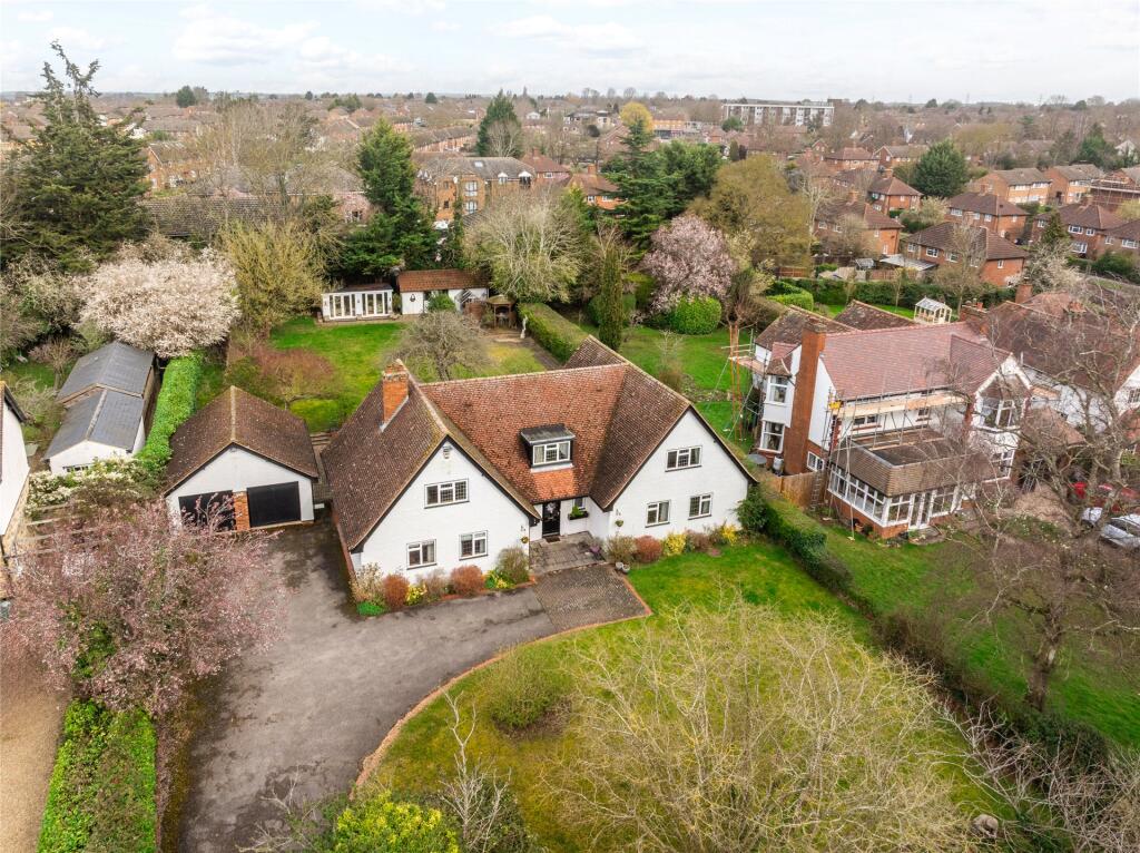 Main image of property: Wilbury Road, Letchworth Garden City, Hertfordshire, SG6