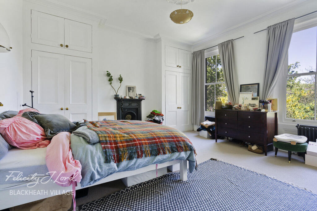 Main image of property: Kidbrooke Park Road, London SE3