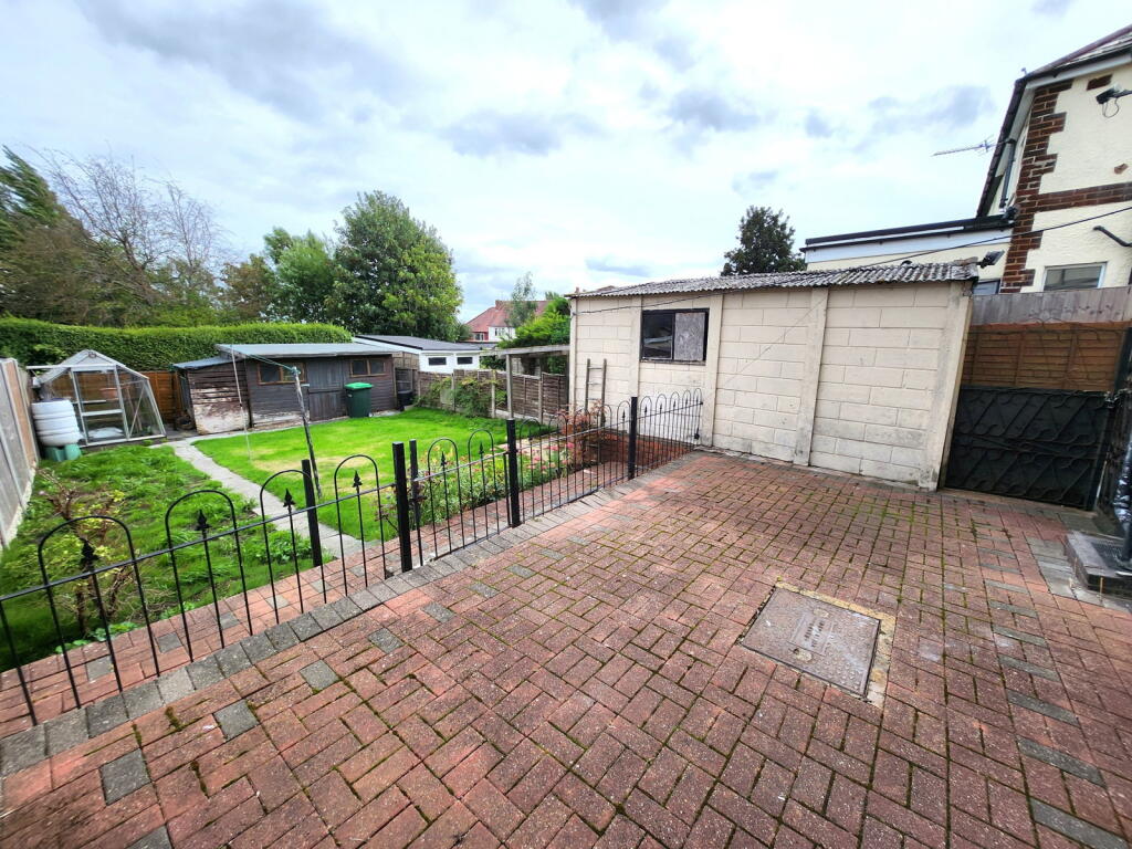 Property photo 11