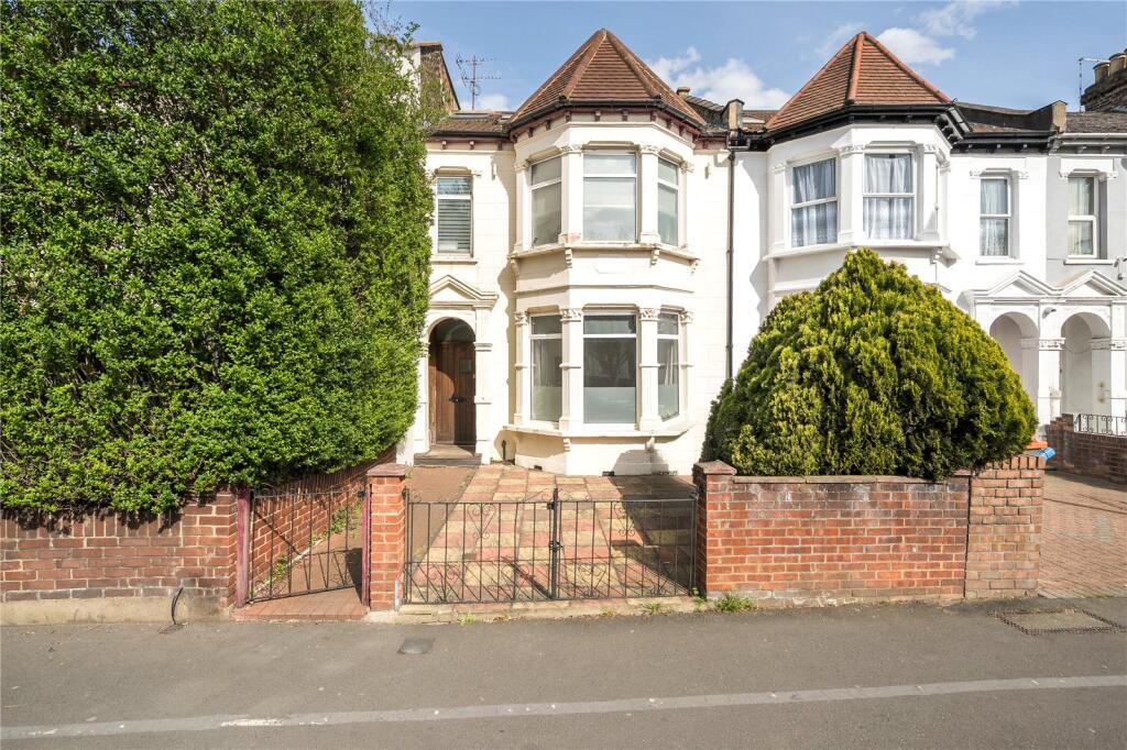 Main image of property: Wightman Road, Harringay, London, N8