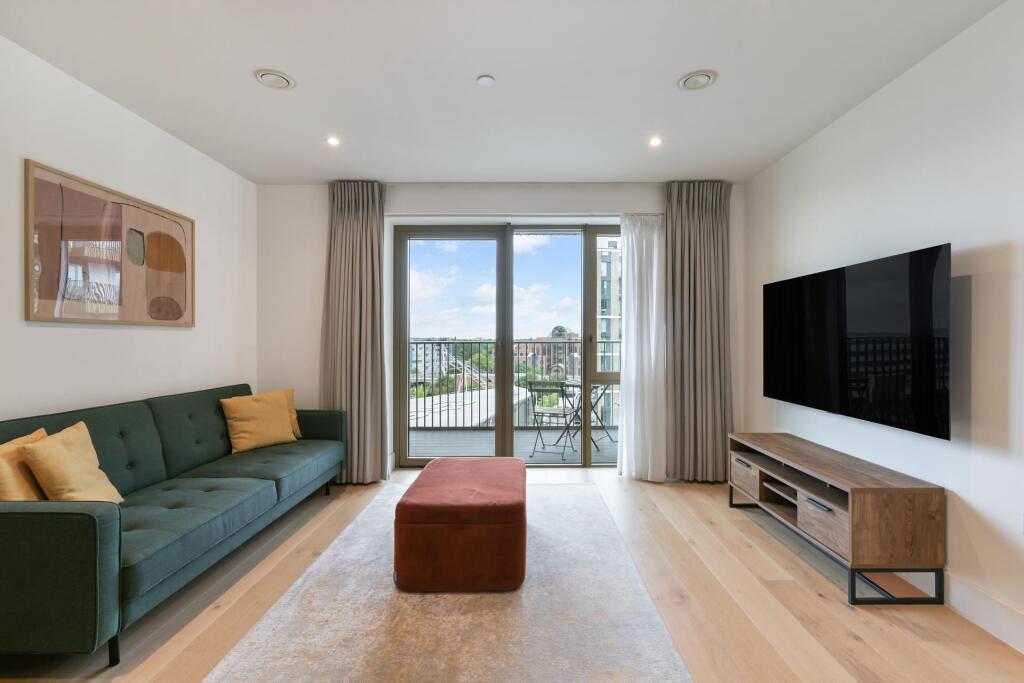 Apartment in Twickenham - View 5