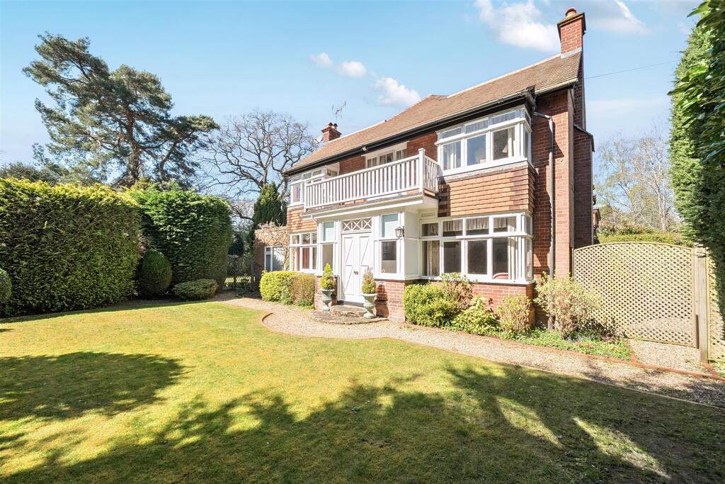Main image of property: Heatherdene Avenue, Crowthorne, Berkshire, RG45 6AA