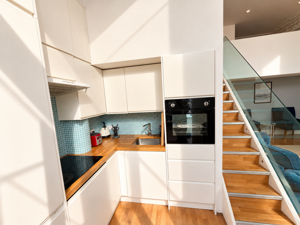 Apartment in London, Kensal Town, Bayswater - More