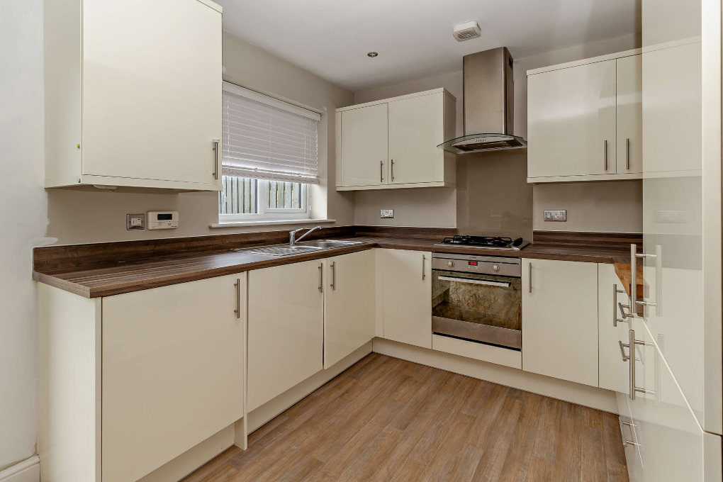 Siskin Avenue, Bacup, Lancashire photo 4