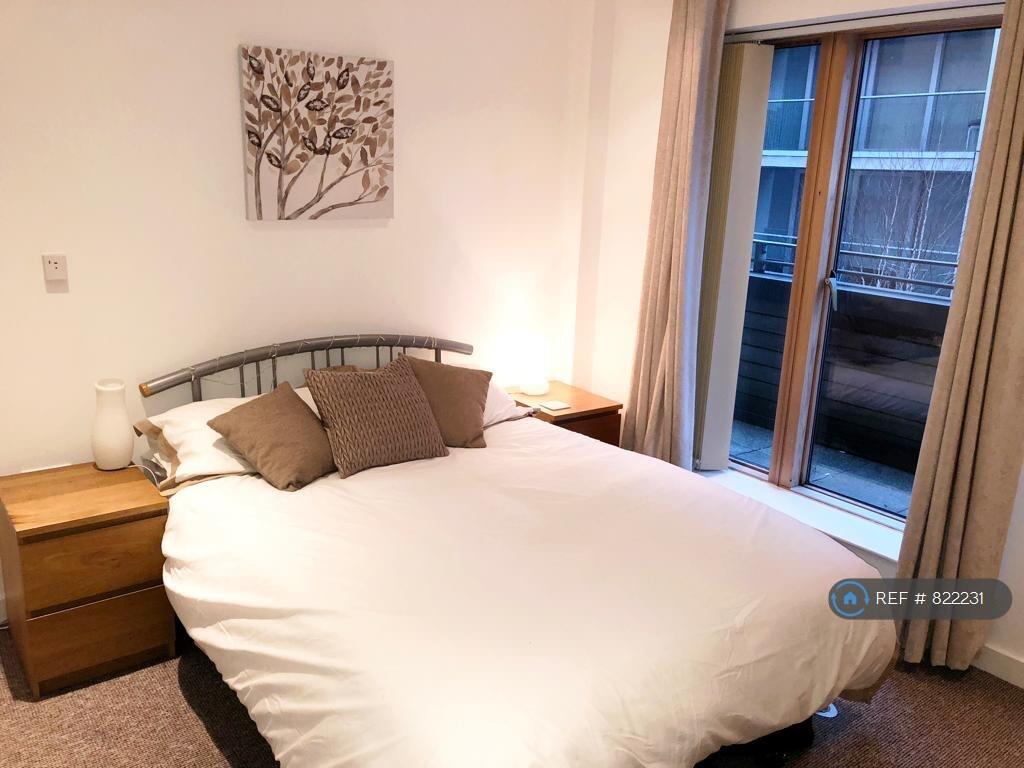 Apartment in Manchester - More