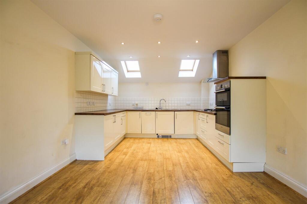 Apartment in Uttlesford, Pleasant Valley, Saffron Walden - View 5