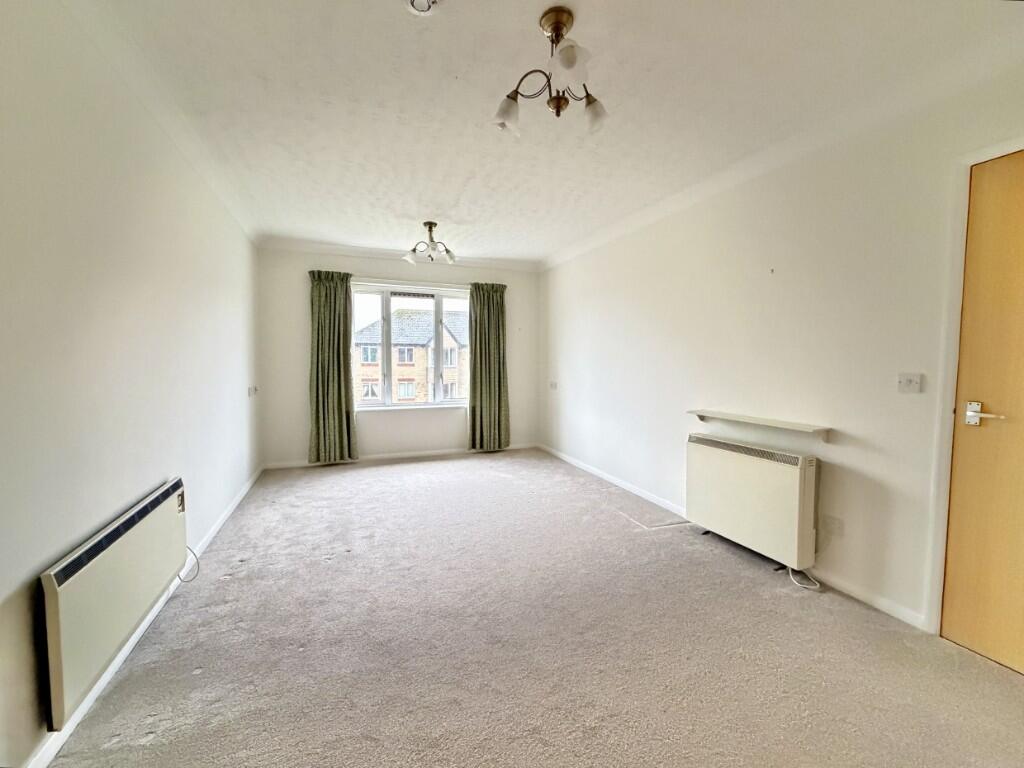 Apartment in St Neots, Eaton Ford - View 6