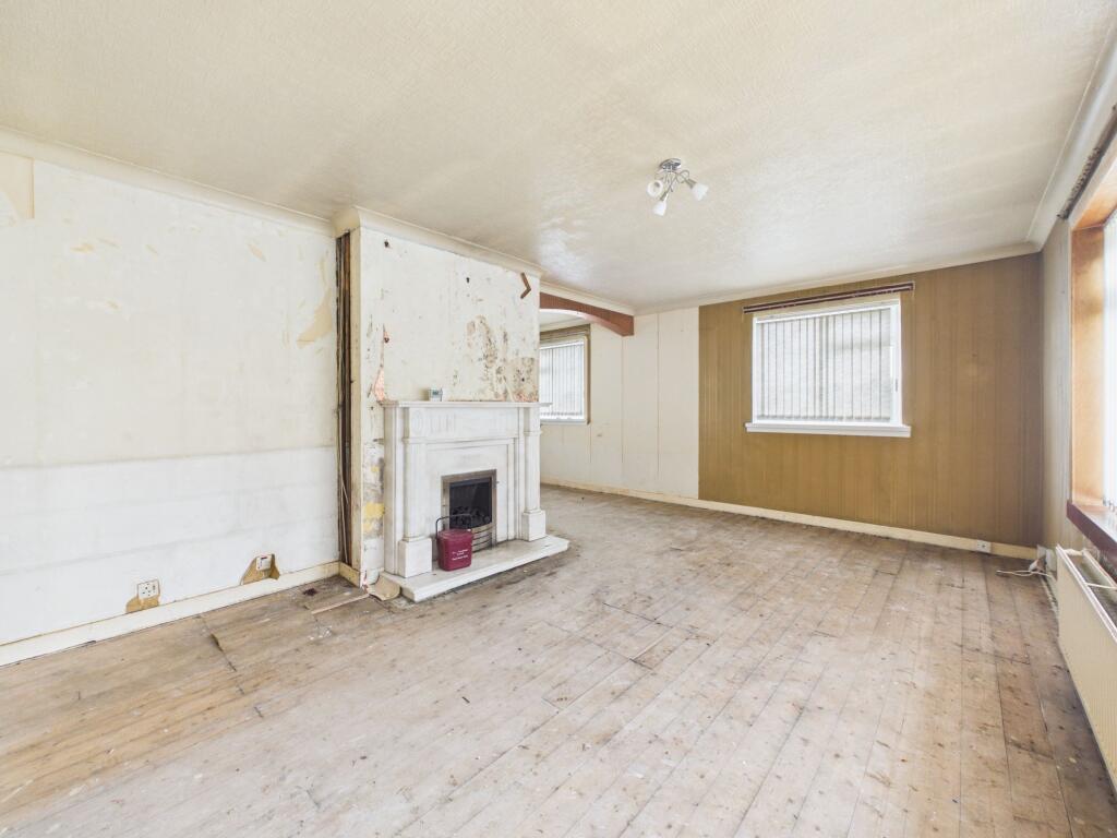 House in Hamilton, Barncluith, Silvertonhill - View 2