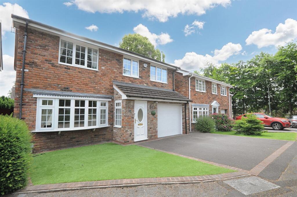Main image of property: Claremont Close, Stone