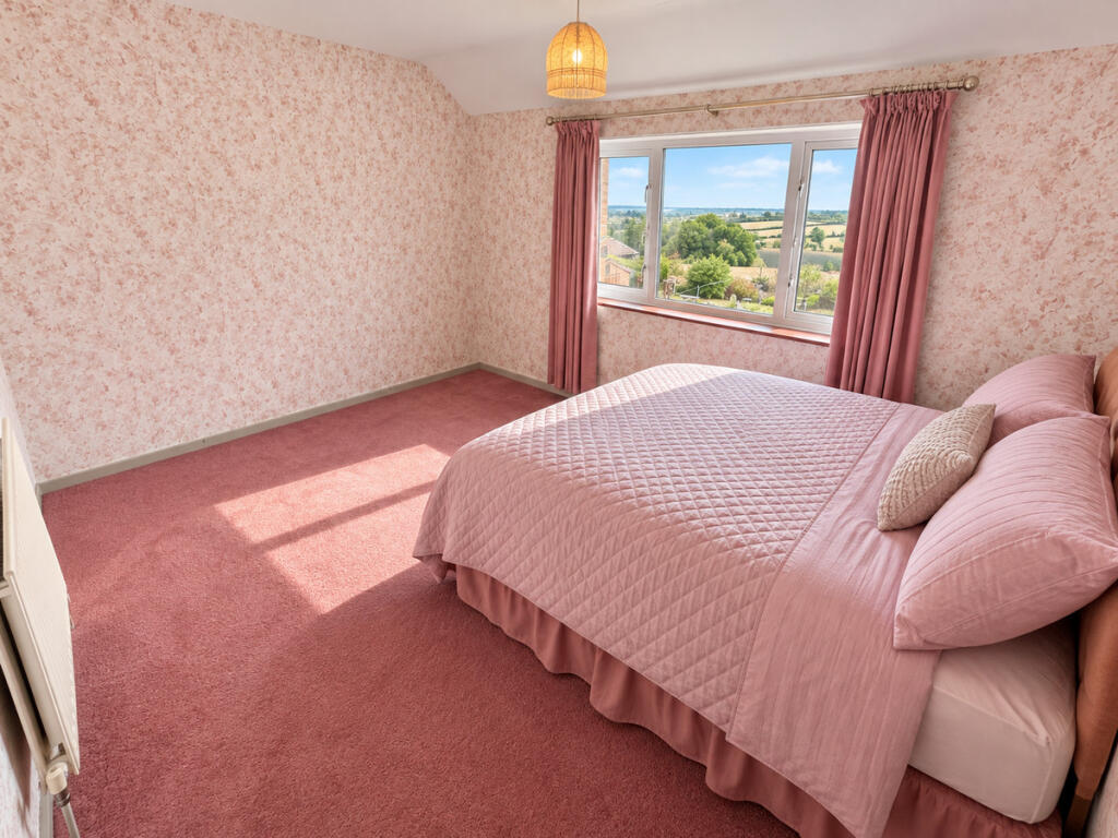 House in Northampton - View 4