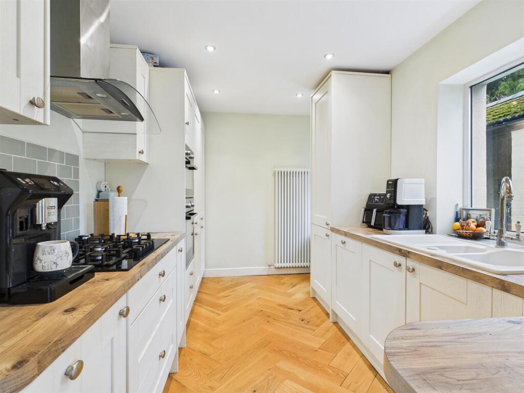 House in South Staffordshire, Gallowstree Elm, Kinver - View 3