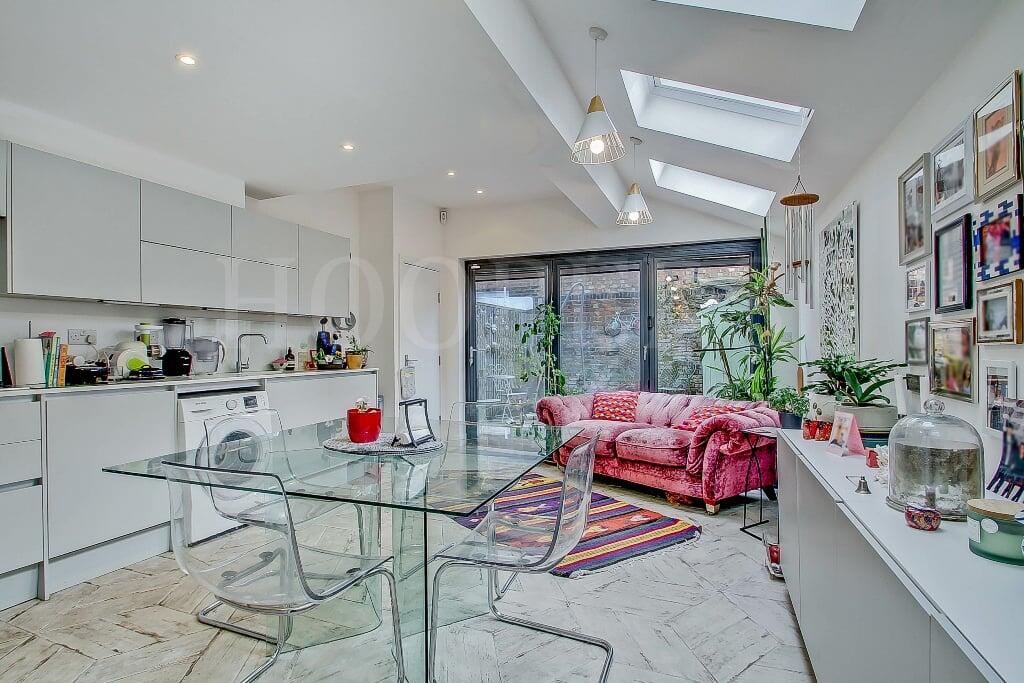House in London, Willesden Green, Harlesden - View 4