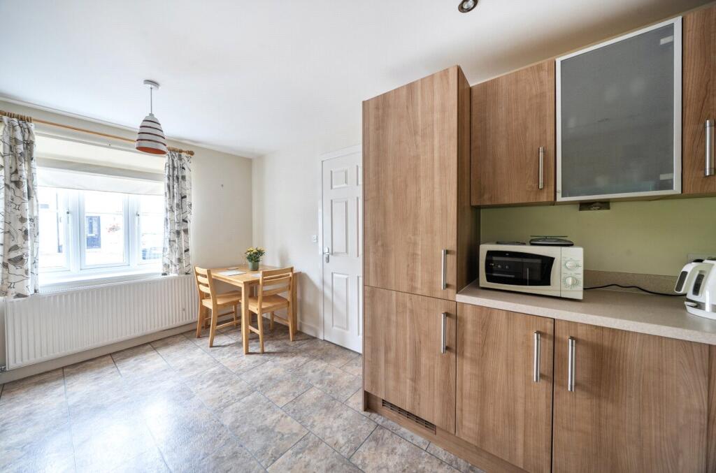 House in Somerset, Wincanton - View 3