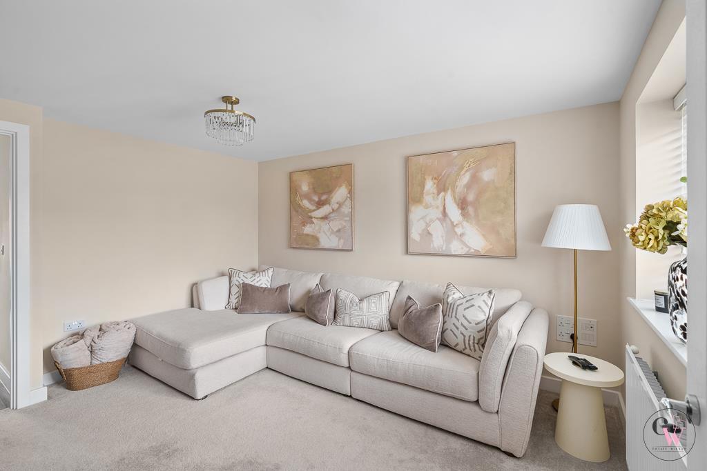 House in Winsford, Cheshire West and Chester - More