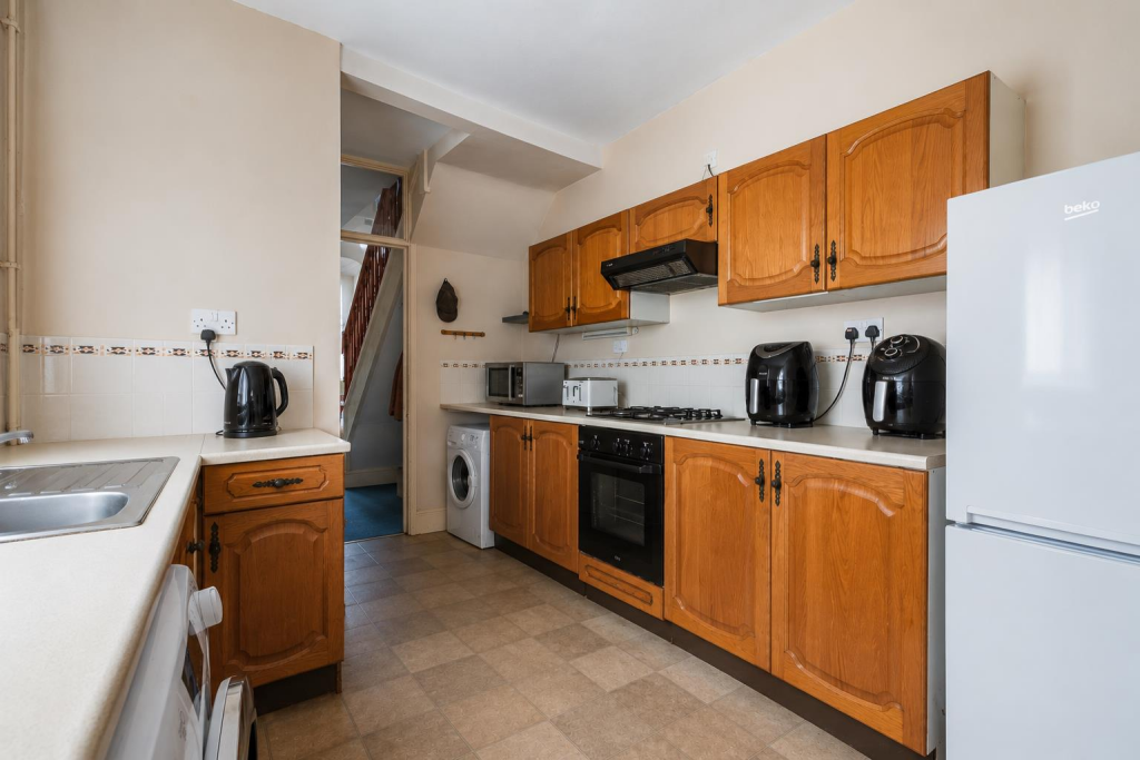 Luckwell Road, Southville, Bristol - View 5