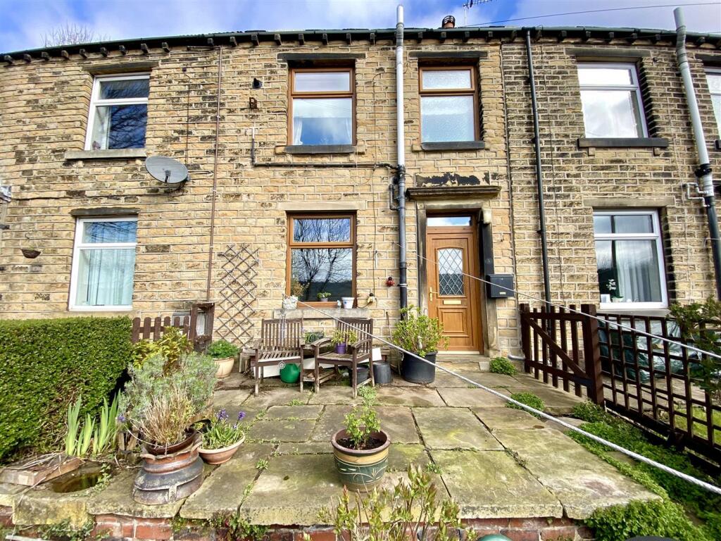 Main image of property: Meg Lane, Huddersfield
