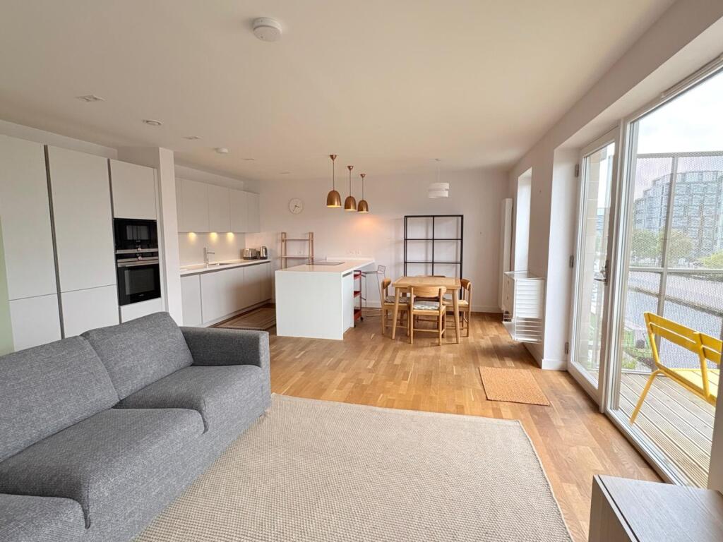 Apartment in Edinburgh - More