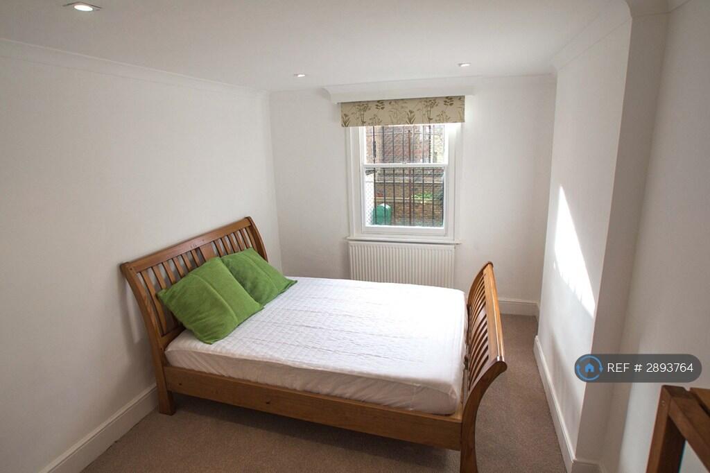2 bedroom terraced house for rent