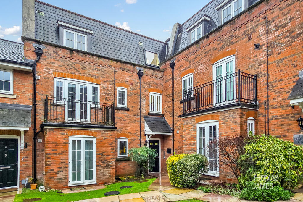 Main image of property: Red Lion Court, Great North Road, Hertfordshire, AL9