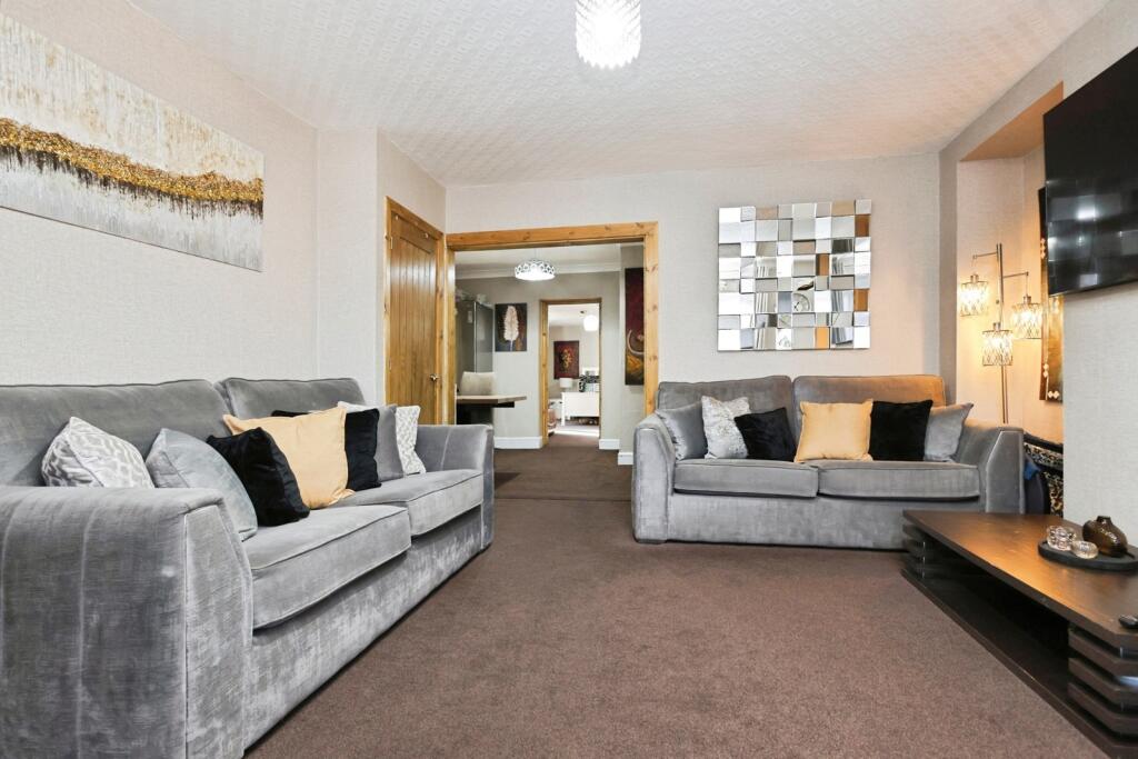 Halsbury Grove, BIRMINGHAM, West Midlands, B44 photo 3