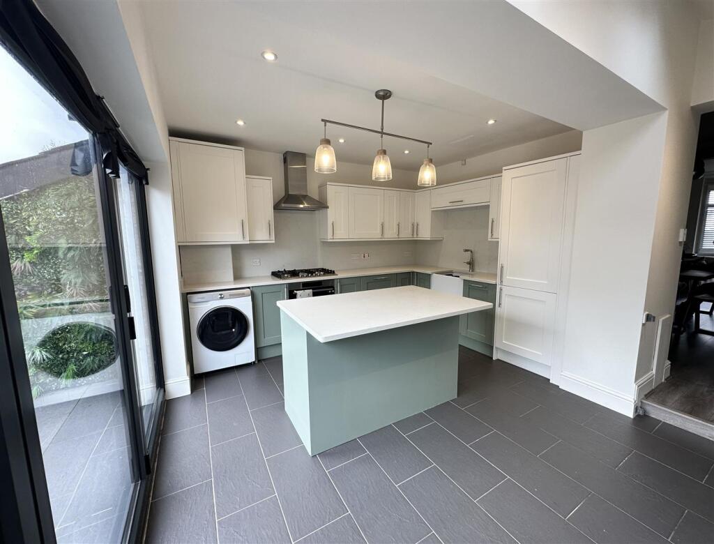 Grove Lane, Timperley – pohled 3