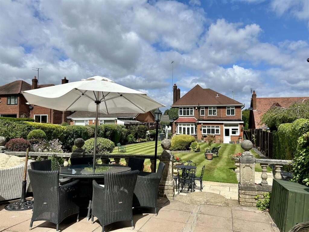 Additional image 37 of Manor Way, Halesowen