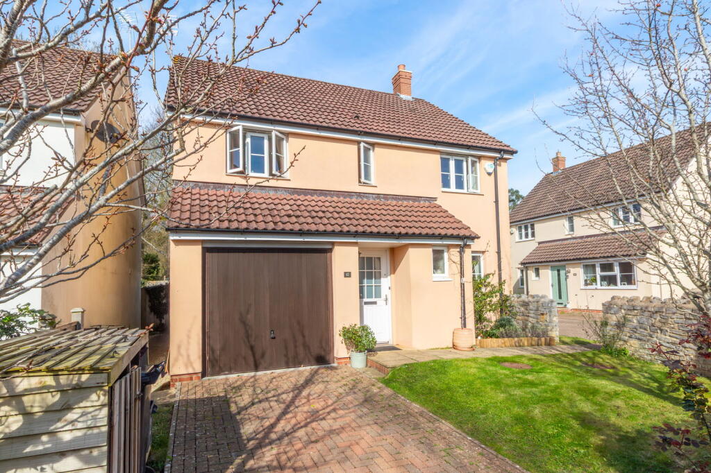 Main image of property: Hopwoods Corner, Cheddar