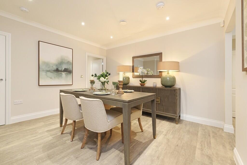 Apartment in Reigate, Reffles Bridge, Meadvale - View 4