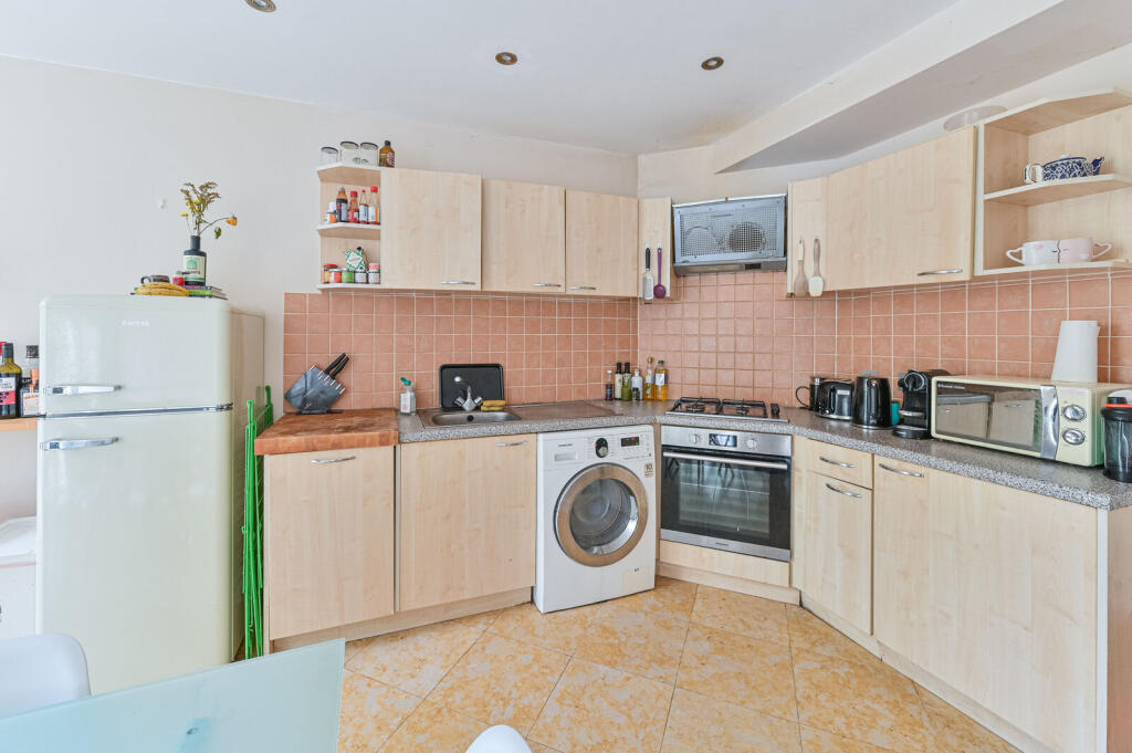 Apartment in London, Myatt's Fields, Loughborough Junction - More