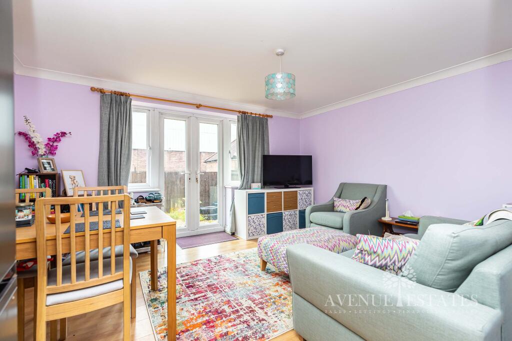 Apartment in Bournemouth, Springbourne - View 3