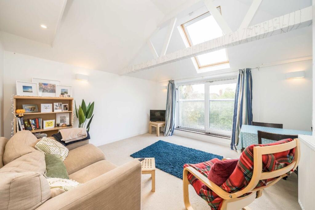 Main image of property: Gainsborough Road, Kew
