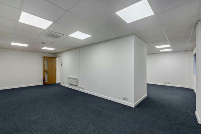 8630403interior10800.jpg