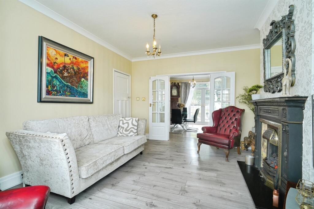 Thornby Avenue, Solihull photo 4