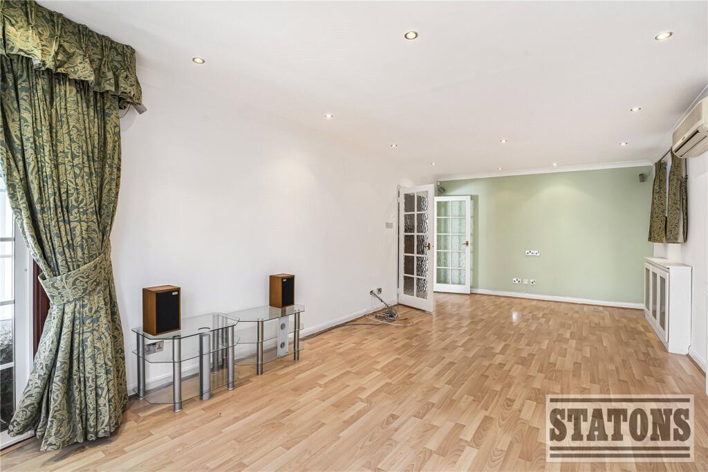House in London - View 4