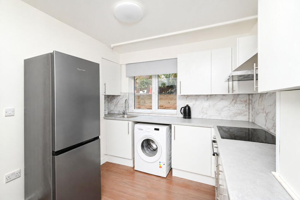 Apartment in London - View 4