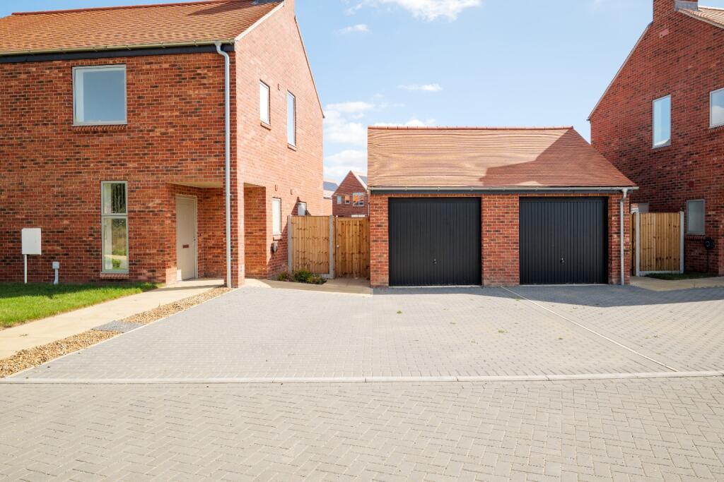 House in Breckland, Colkirk - More