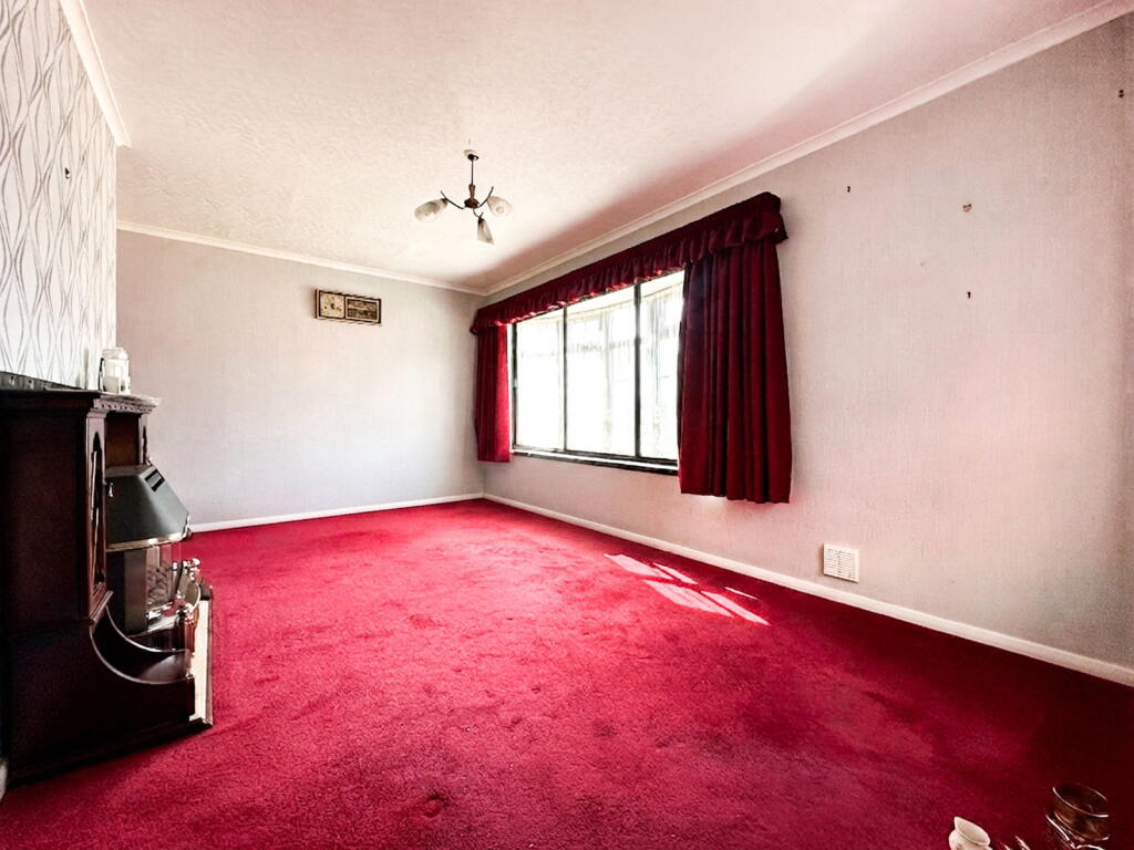 House in Wolverhampton - View 4