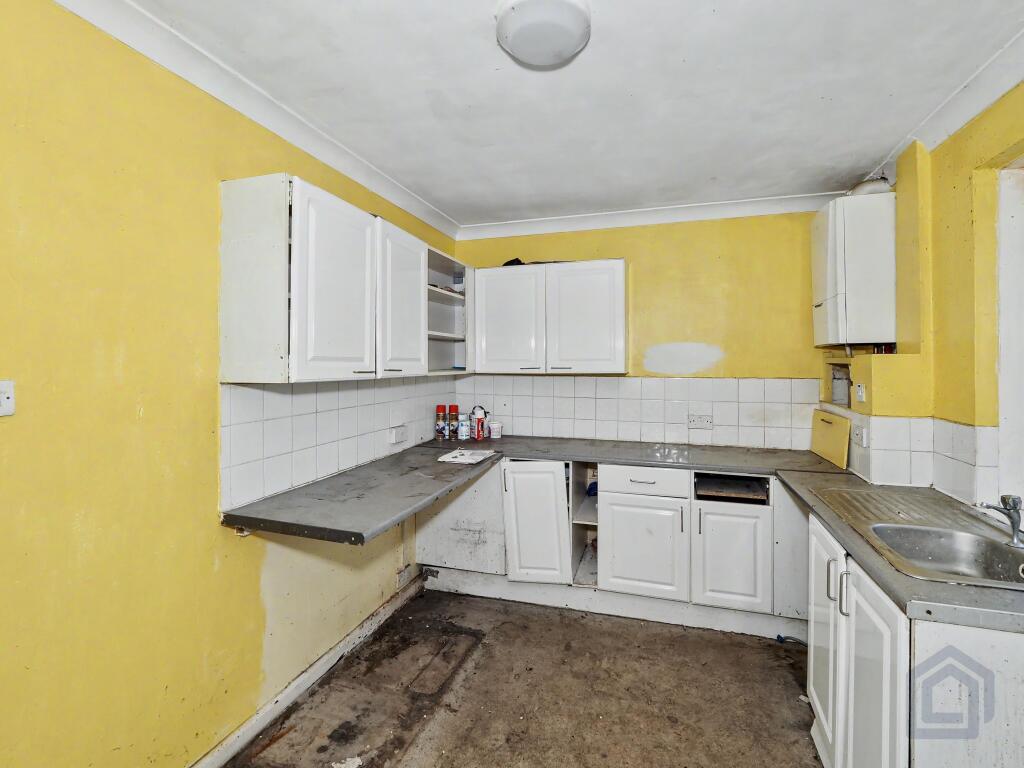 House in Canterbury - More