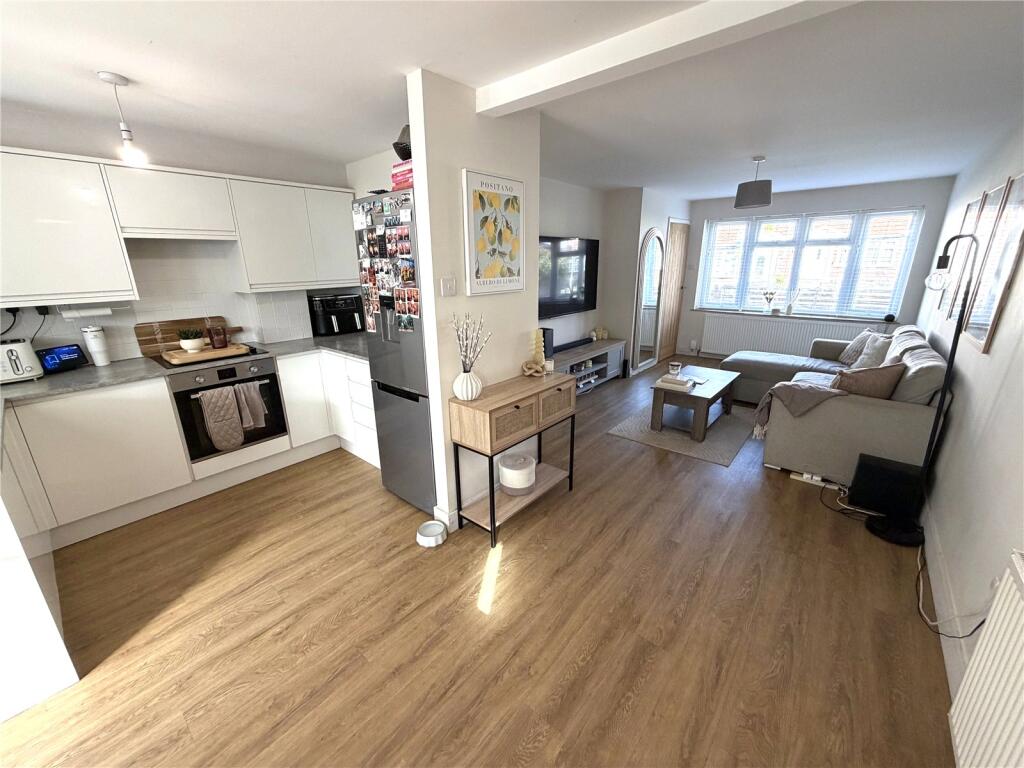 House in Rushcliffe, Lady Bay - View 5
