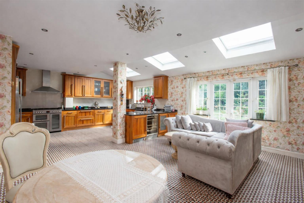 Main image of property: Lancing Road, Orpington