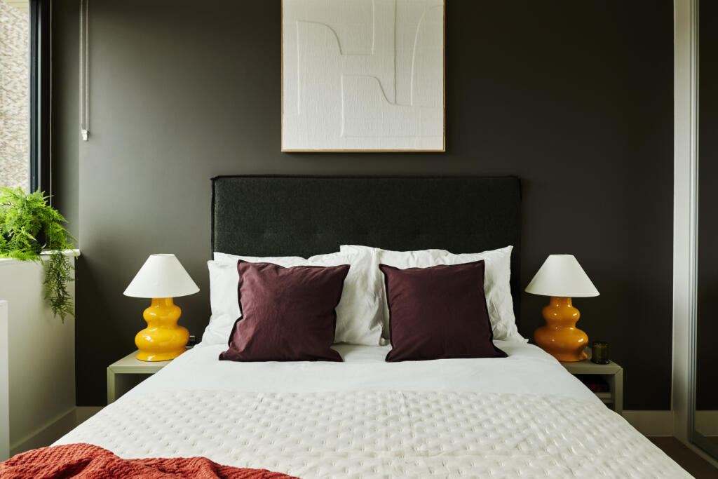 Apartment in Harrow - View 5