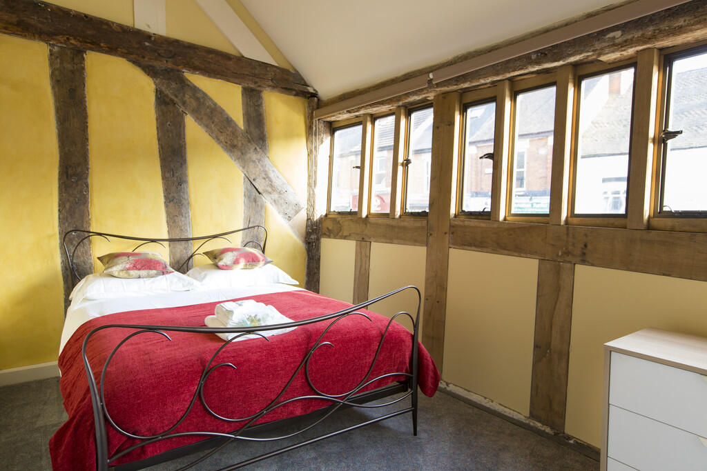Apartment in Coventry, Lower Stoke - View 3