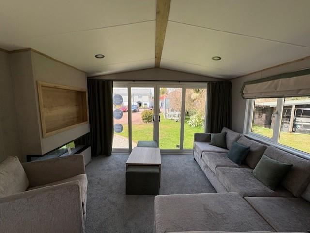 The Foxhunter Park, Monkton photo 5