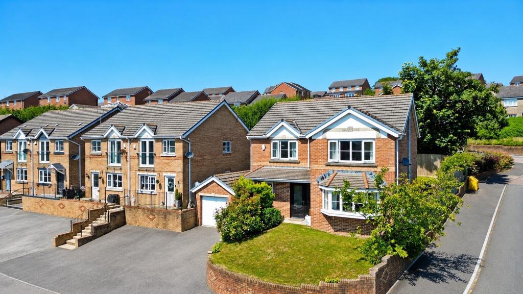 Main image of property: The Meadows, Tonyrefail, Porth, Rhondda Cynon Taff. CF39 8BS